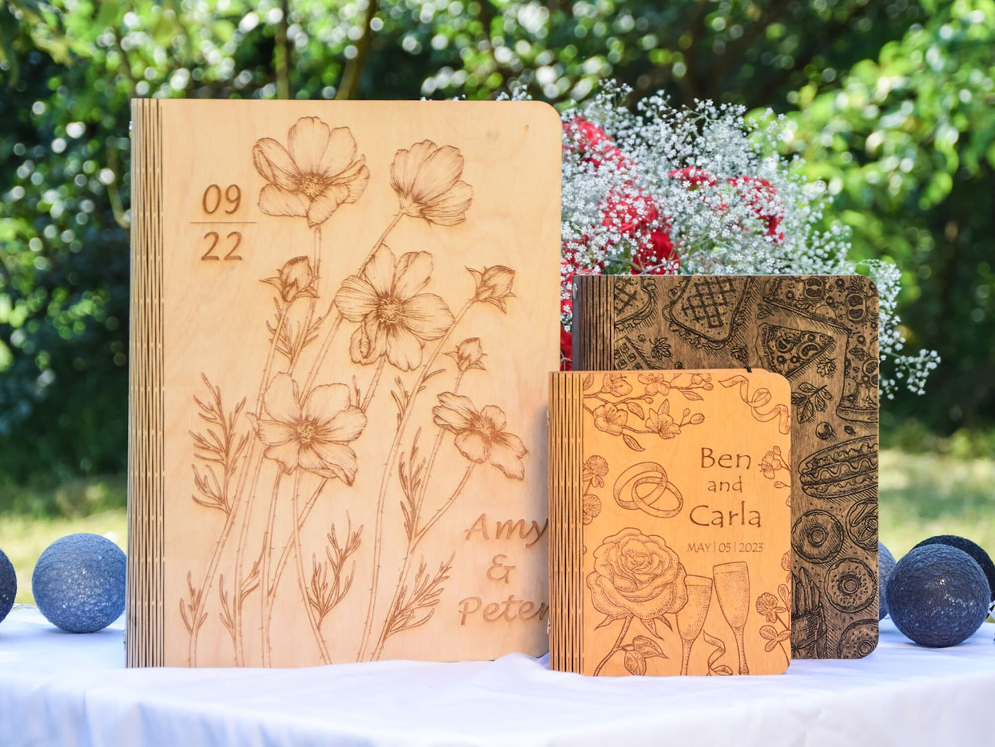 Personalized wedding guestbook, Wedding décor